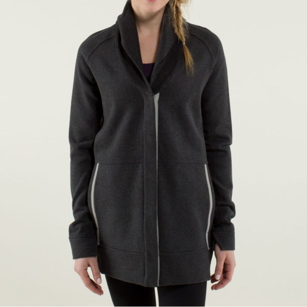 LAST CHANCE | Lululemon Yin to my Yang Cardi in Heathered Black/Soot Light